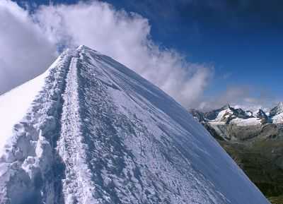 Zborze góry Mt. Blanc 4810m - zdjęcie z blog podróżniczy 4challenge